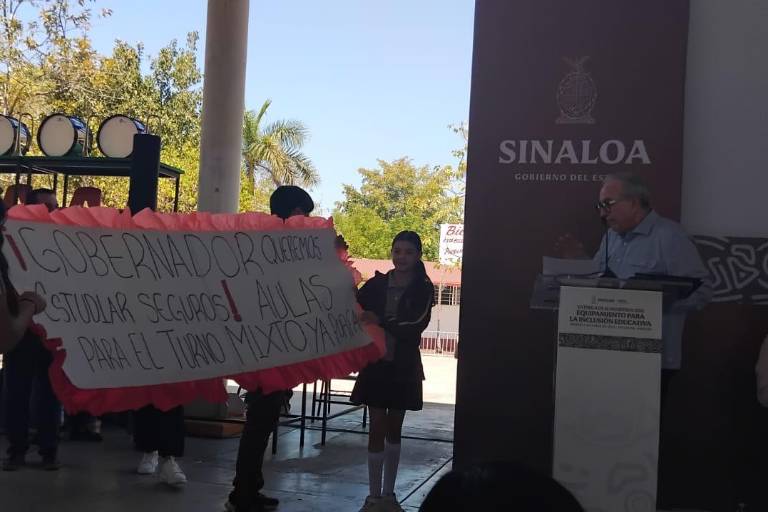 En evento de Gobernador, estudiantes piden seguridad para su escuela