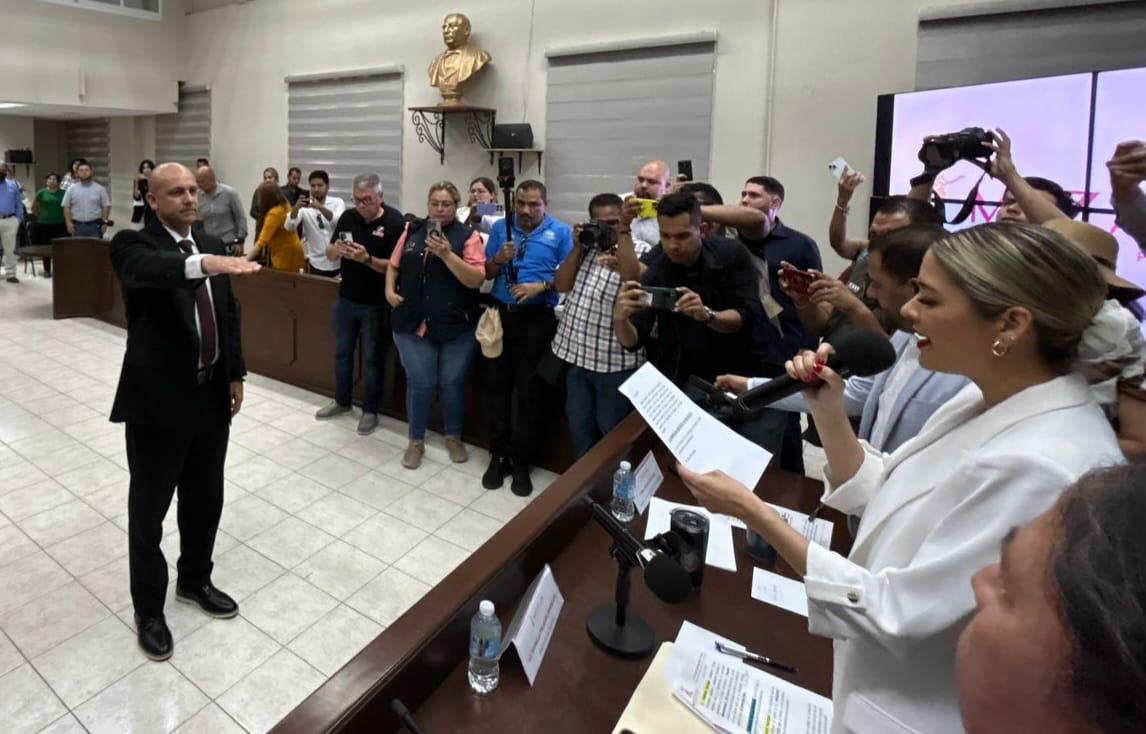 $!Rinde protesta Everardo Velarde Miller como titular del OIC de Mazatlán