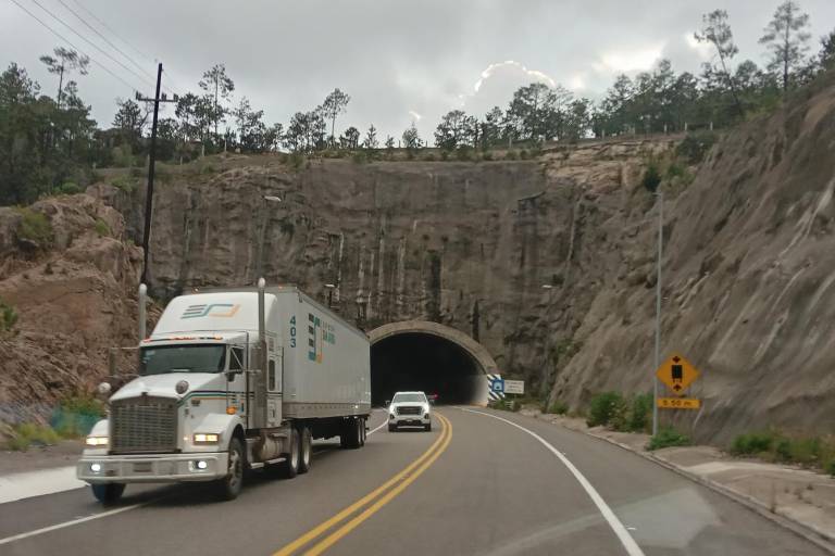 Aumentan 3% las tarifas en autopistas y puentes de Capufe