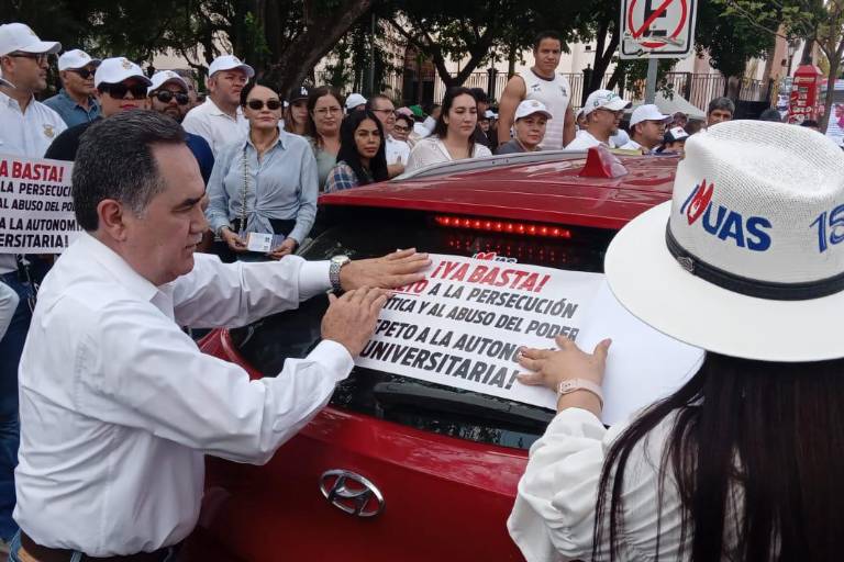 Toman los cruceros de Sinaloa en defensa de la UAS