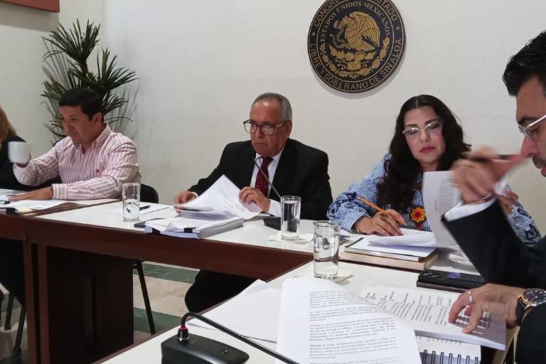 Apura Congreso de Sinaloa cierre de pendientes al término de 64 Legislatura; aprueban 6 dictámenes en un día