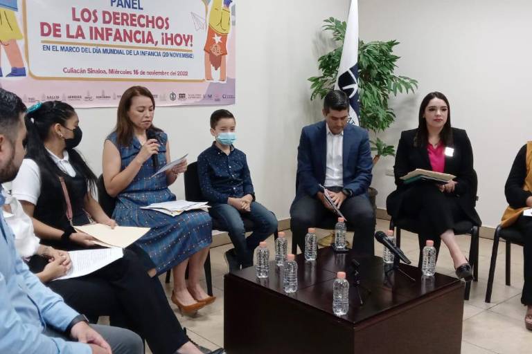 ‘Los niños deben ser protegidos’; infantes y autoridades ofrecen panel sobre los derechos en la infancia