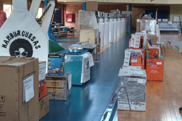 Prepara Gobierno compra de materiales para programa ‘Equipa Sinaloa’, ahora para tianguistas