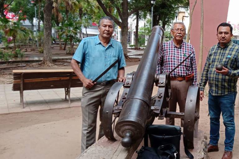 Buscan llevar monumento de Antonio Rosales a San Pedro, Navolato