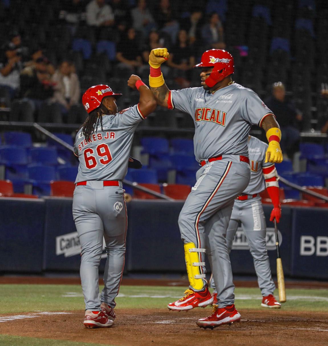 $!Los Águilas dominan a los Sultanes con el brazo de Brac Warren