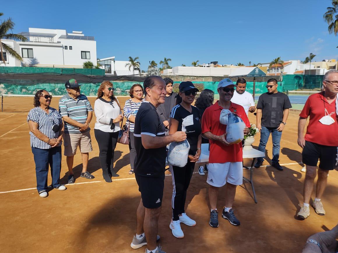 $!Definen a los dueños de los pavos en el Torneo de Tenis del Racquet Club