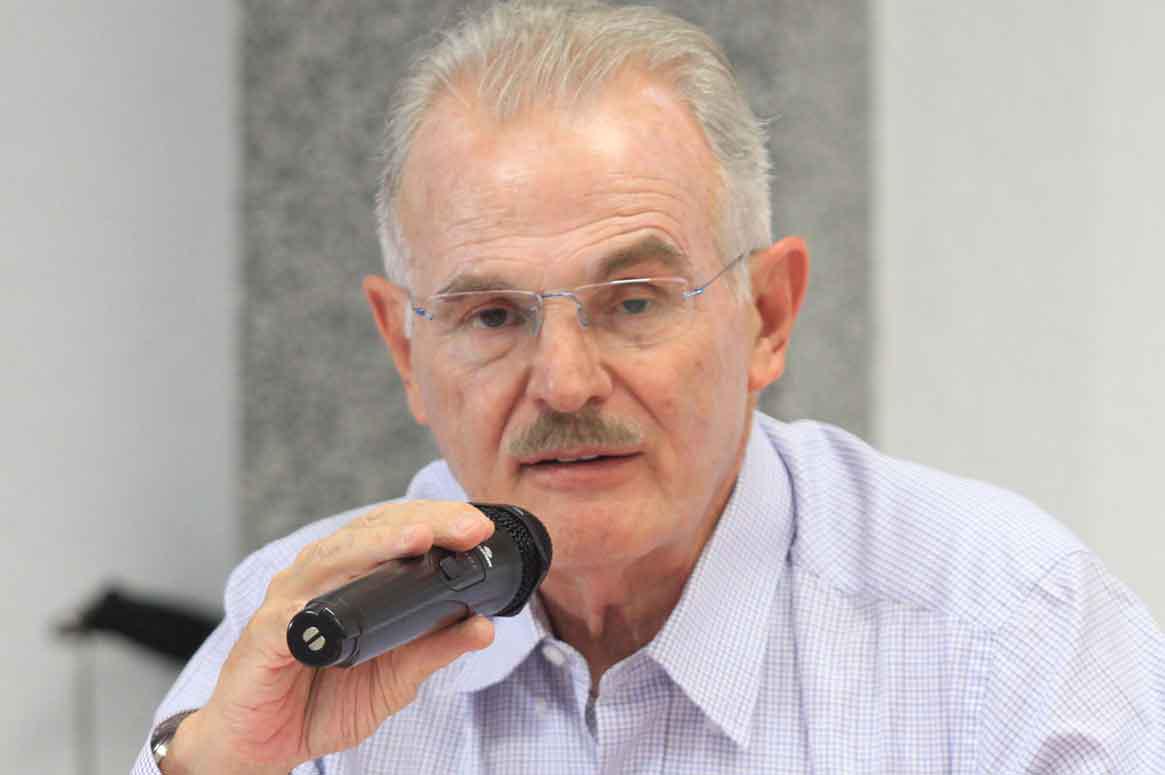 $!Francisco Labastida Ochoa, el ‘piloto’ de la planta de amoniaco