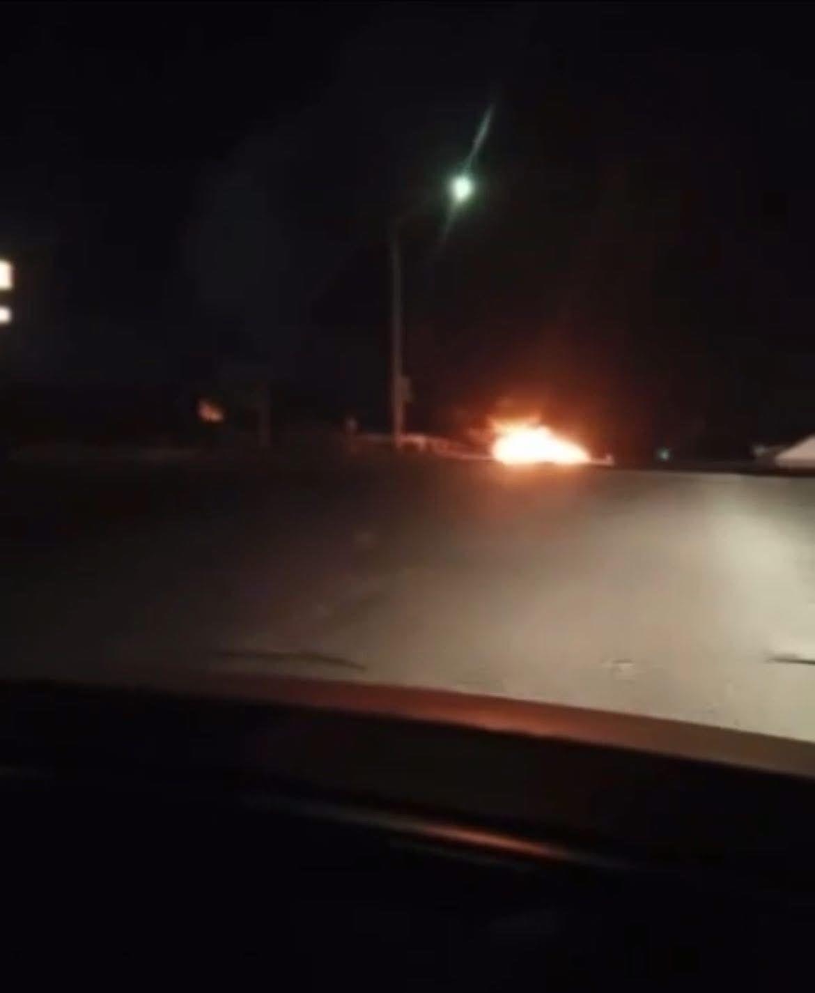$!Violenta jornada en el norte de Sinaloa: bloqueos, balaceras y vehículos incendiados