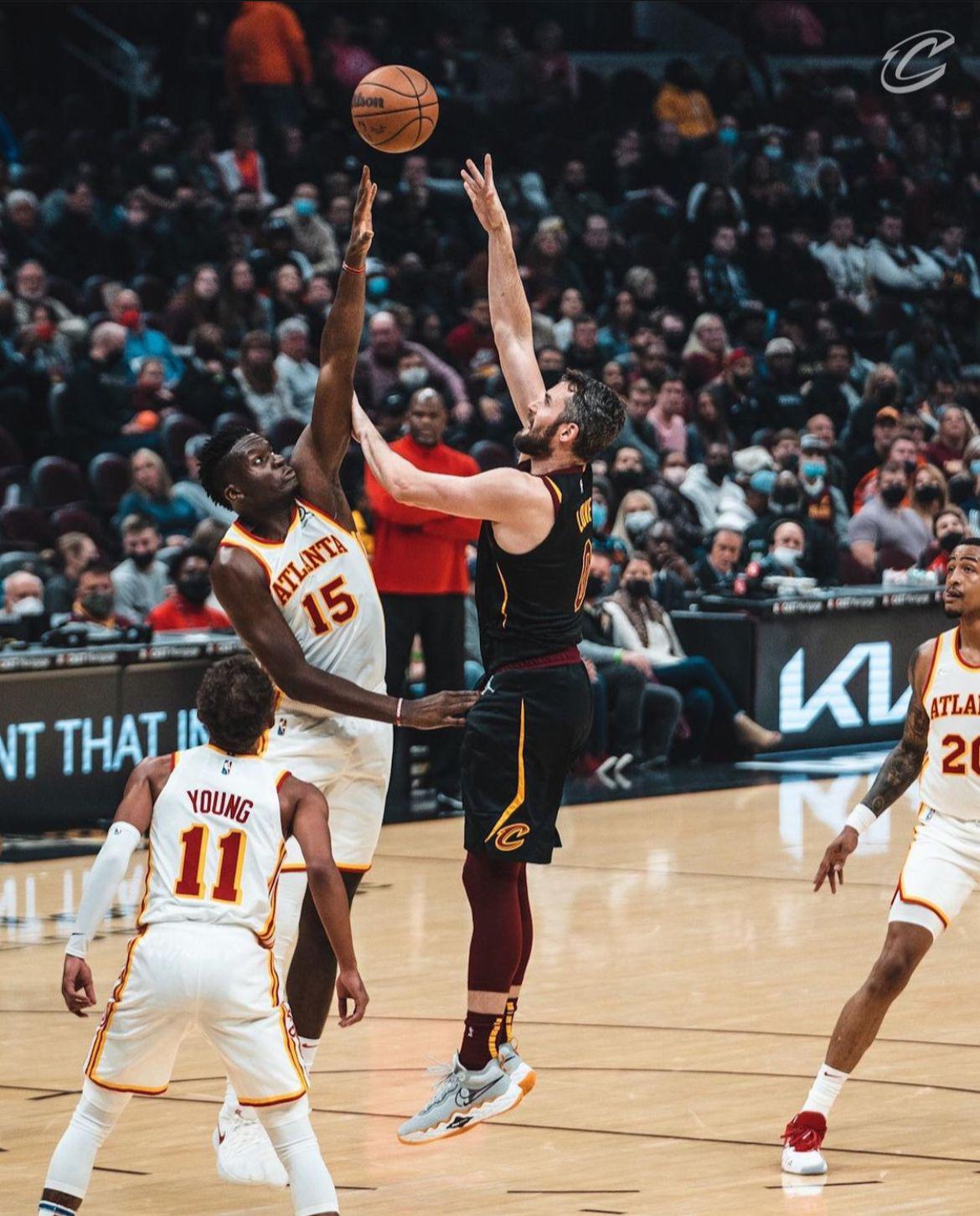 $!Cleveland Cavaliers logra desplumar a Atlanta Hawks