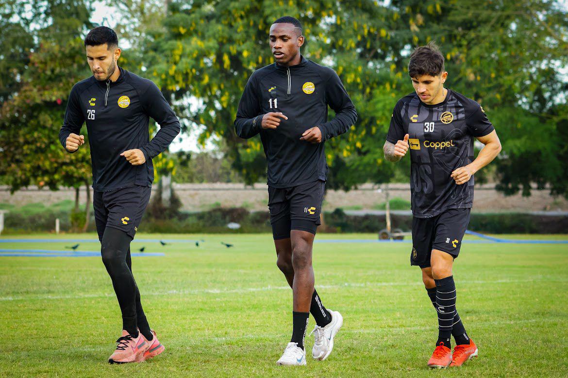 $!Dorados de Sinaloa tendrá una complicada visita a Celaya