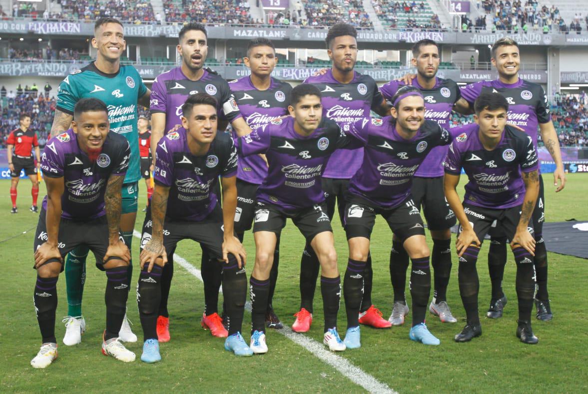 $!Mazatlán FC vence 2-1 al América y le agrava su crisis