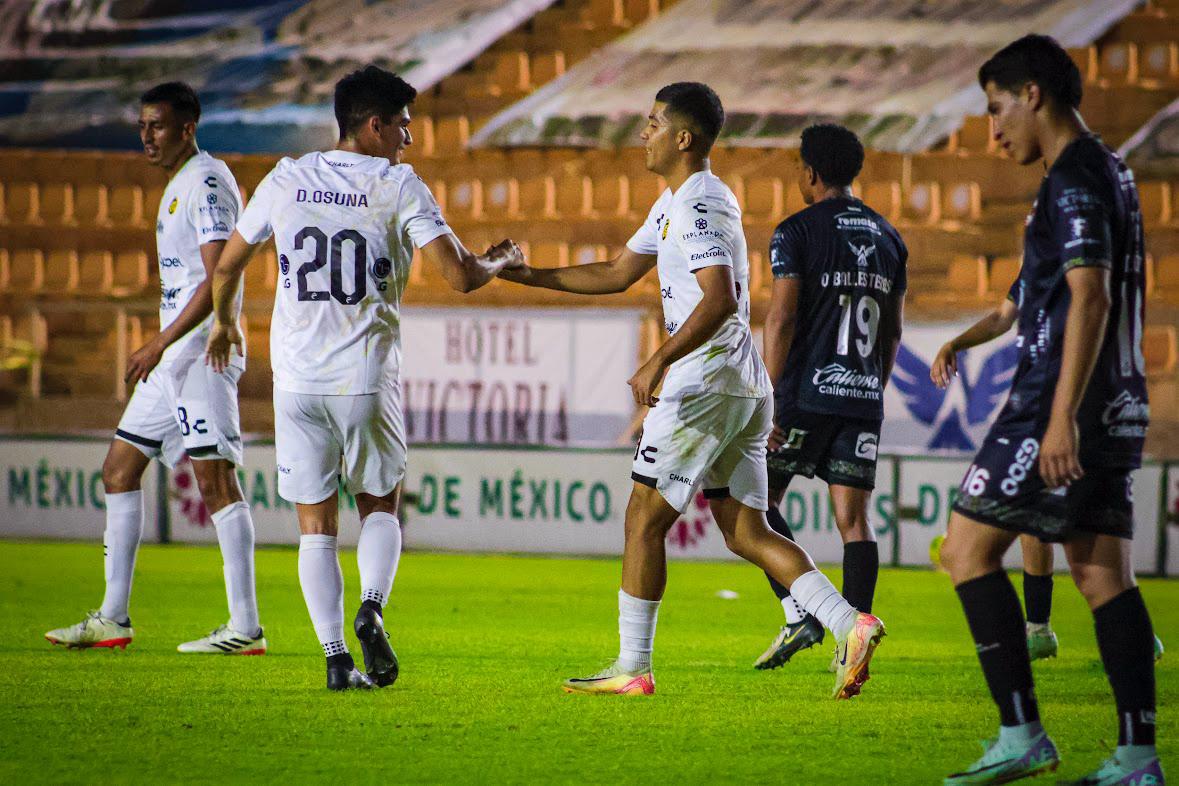 $!Dorados de Sinaloa rescató un dramático empate