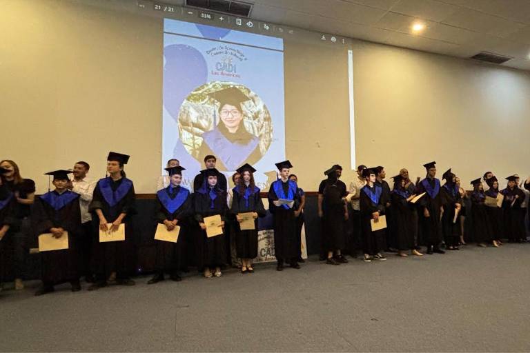 ¡Felicidades graduados!, despide Cadi Las Américas una generación más
