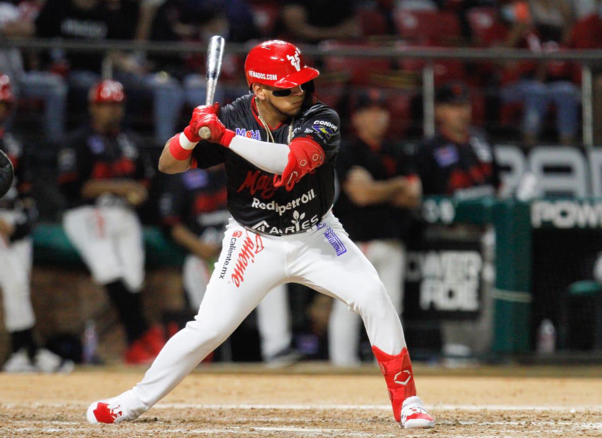 $!‘Pulpa’ Ríos define triunfo de Venados ante Charros y se lleva la serie