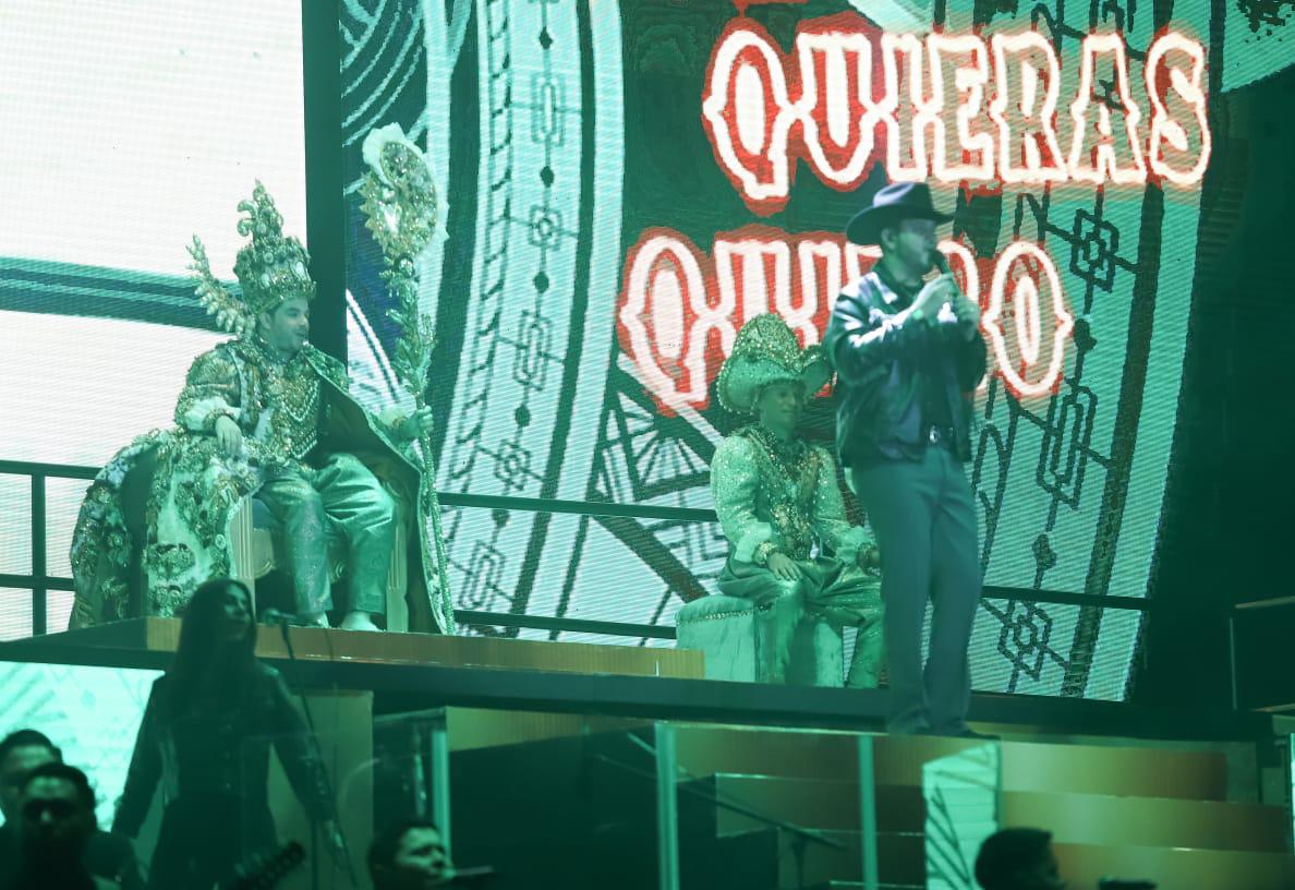 $!Coronan a Víctor II como Rey del Carnaval de Mazatlán 2023