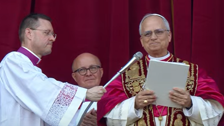 Papa Leon XIV dio un breve mensaje en español dirigido a su Diócesis en Perú.