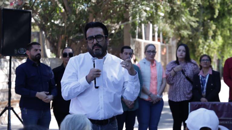 El Presidente Municipal Juan de Dios Gámez Mendívil dijo que determinará más medidas para proteger a policías de Culiacán.