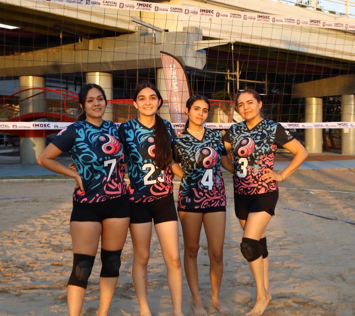 $!Rinden homenaje a Hilda Gaxiola en Torneo de Voleibol de Playa