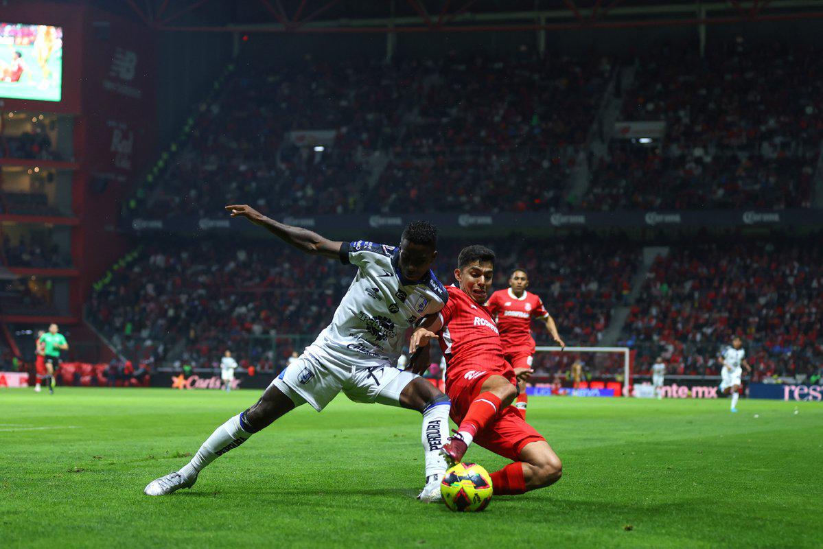 $!San Luis sorprende a Chivas, Toluca golea a Querétaro