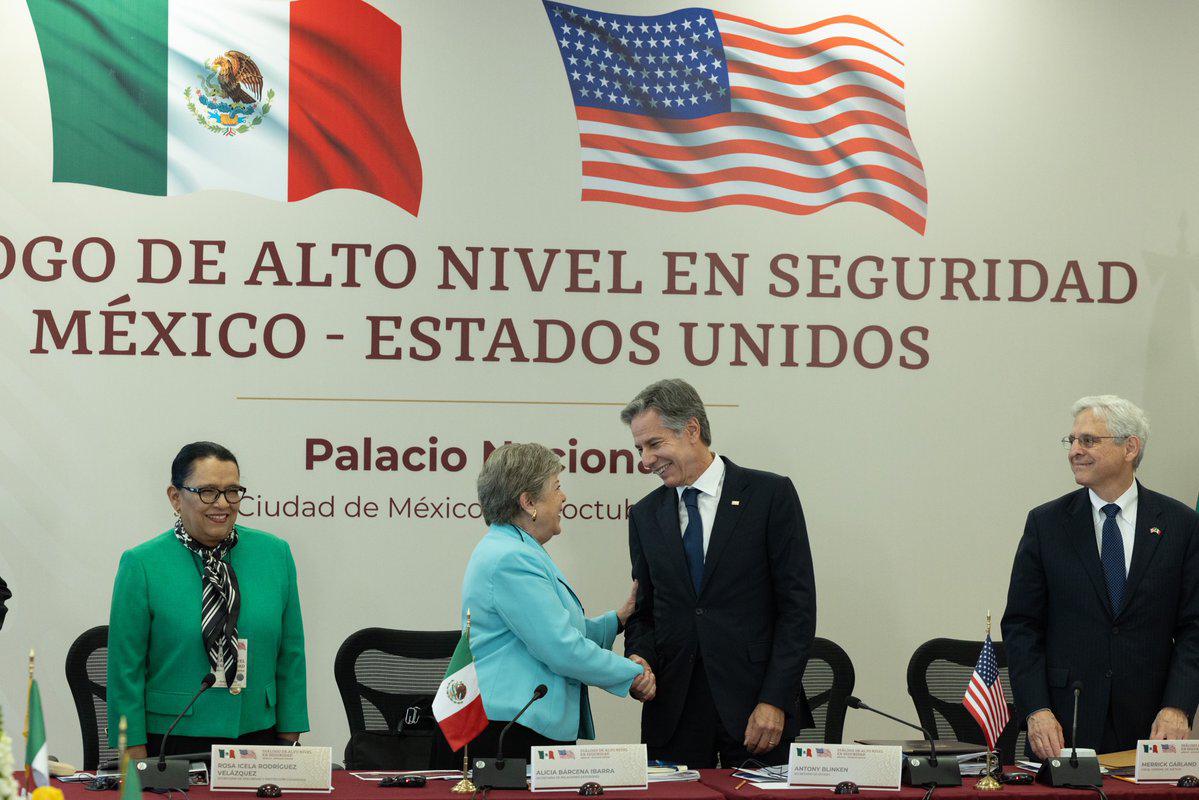 $!Ni México ni EU dan su brazo a torcer sobre el tema del fentanilo en el ‘diálogo’