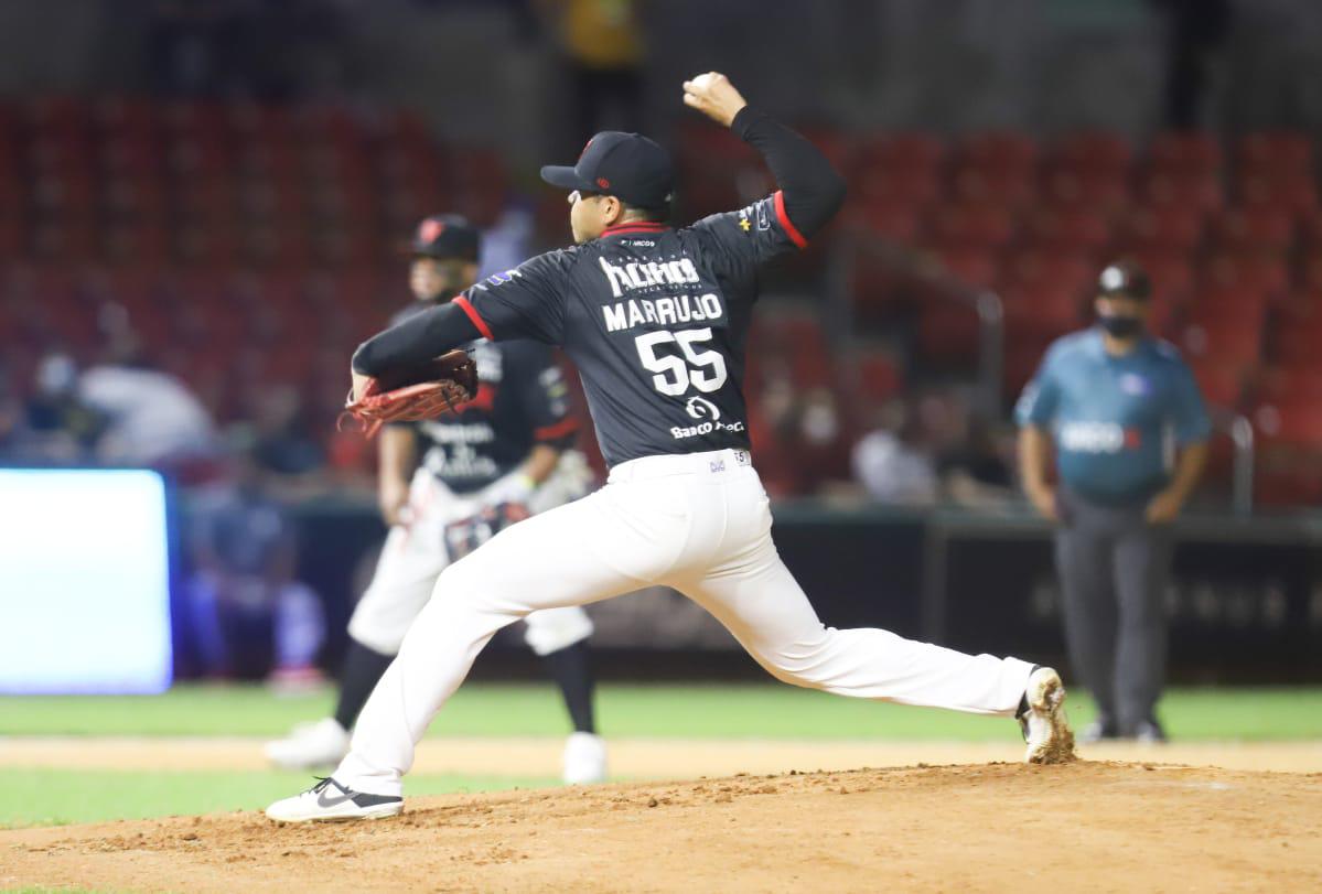 $!Venados de Mazatlán con dramatismo le saca la escoba a Águilas de Mexicali