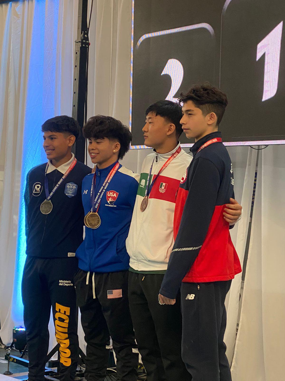$!Sube Hayato Yoshii Mizukami al podio en el Campeonato Panamericano Juvenil de Karate Chile 2023