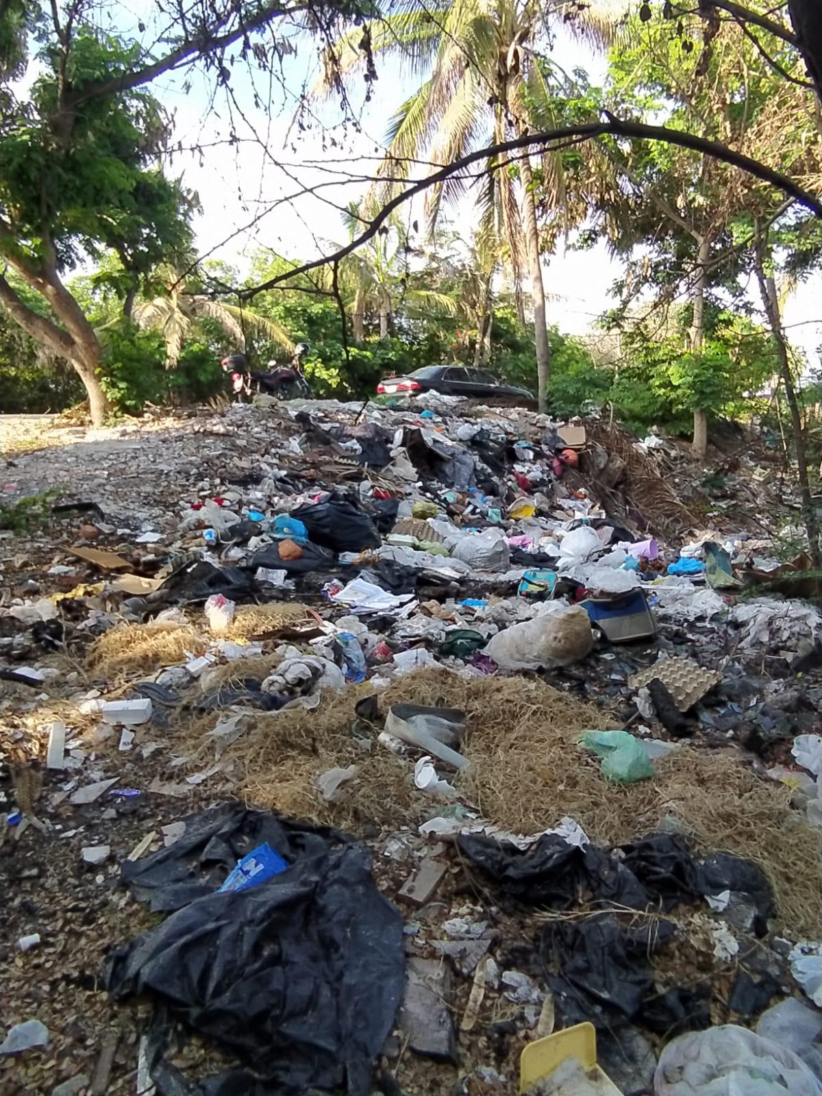 $!Con la temporada de lluvias en marcha, canales y arroyos en Mazatlán están llenos de basura