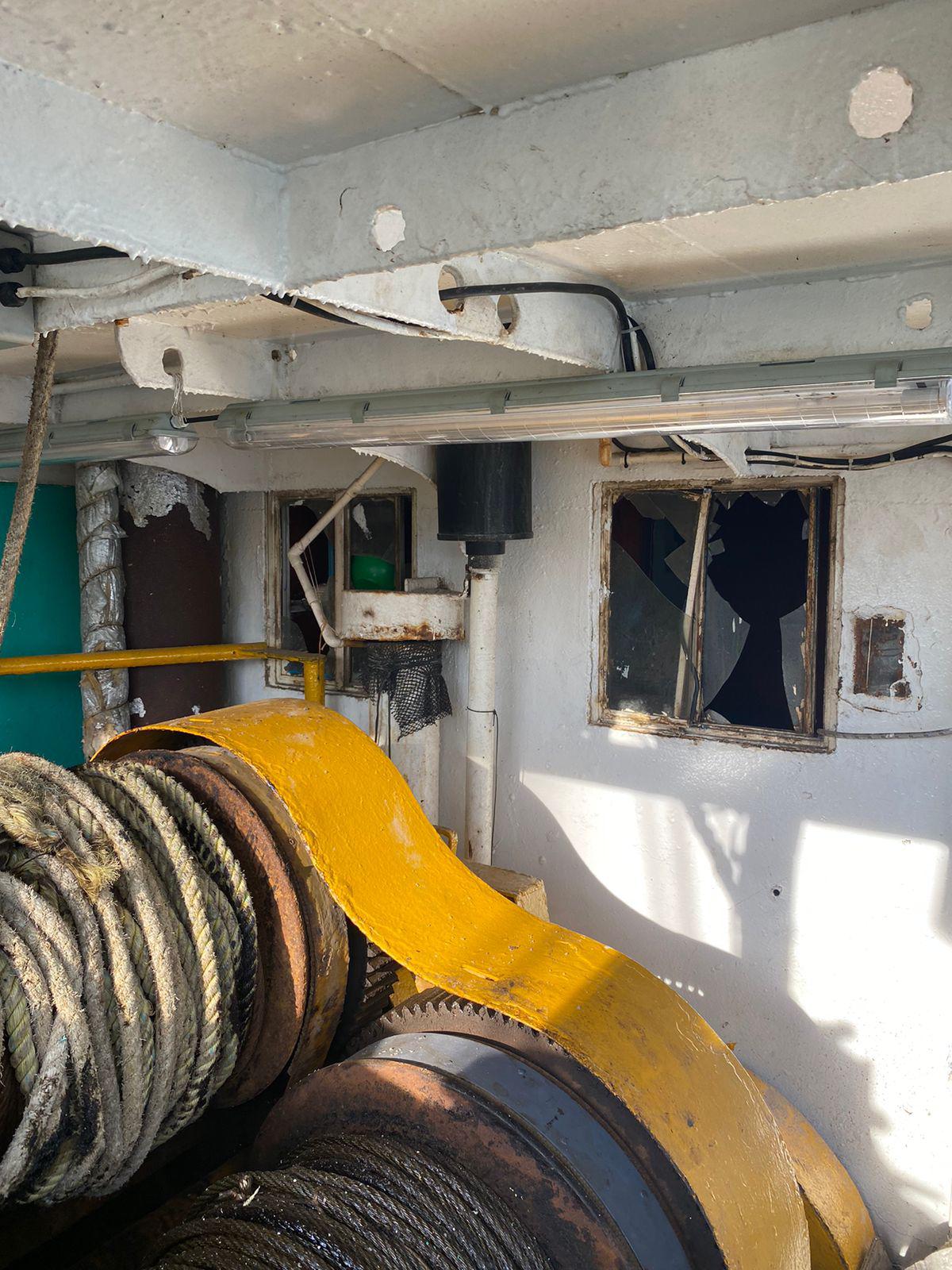 $!Trabajos de reparación generan explosión en barco camaronero de Mazatlán
