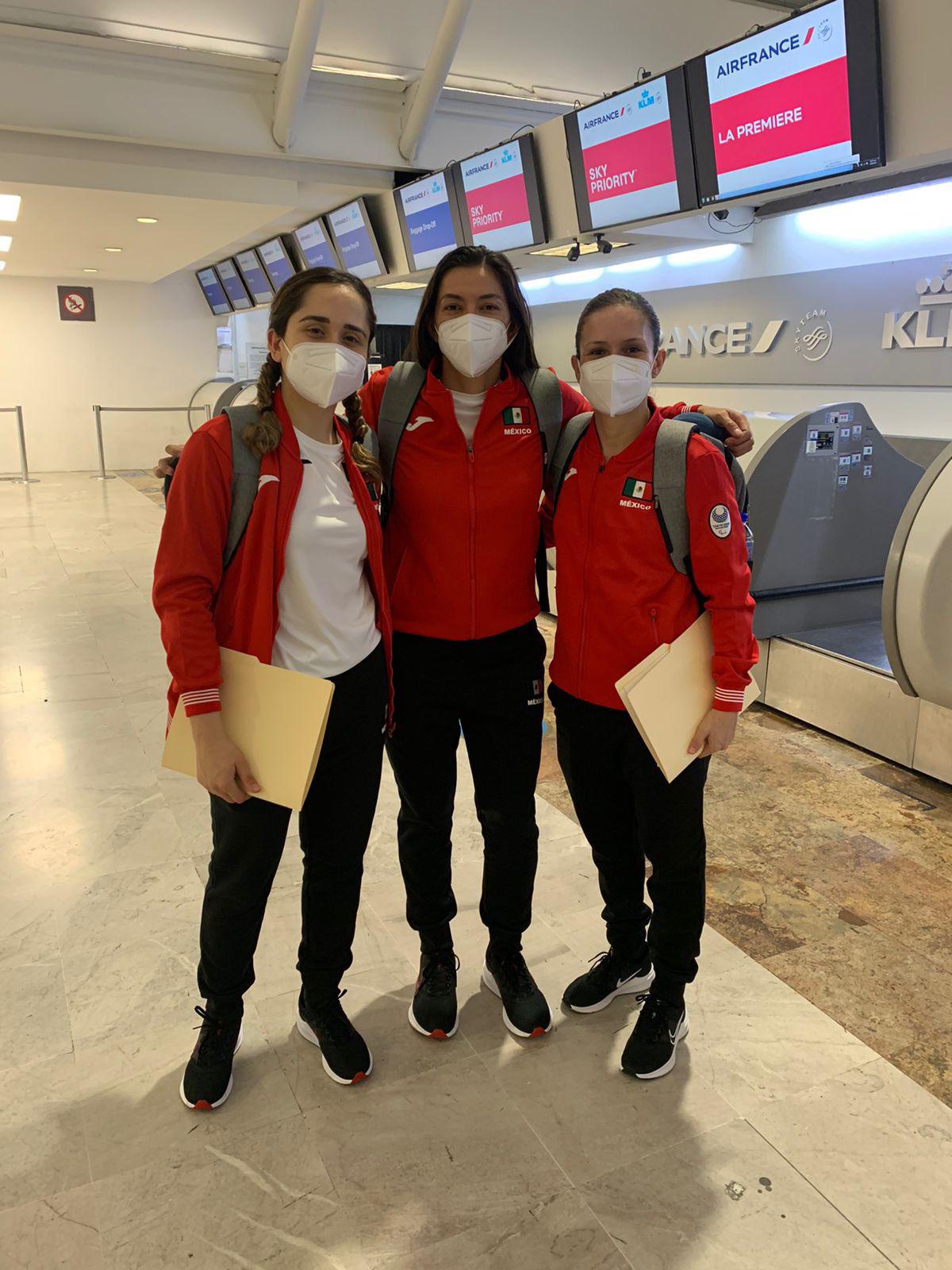 $!Parataekwondoínes y María Espinoza viajan a Japón a cumplir su sueño olímpico