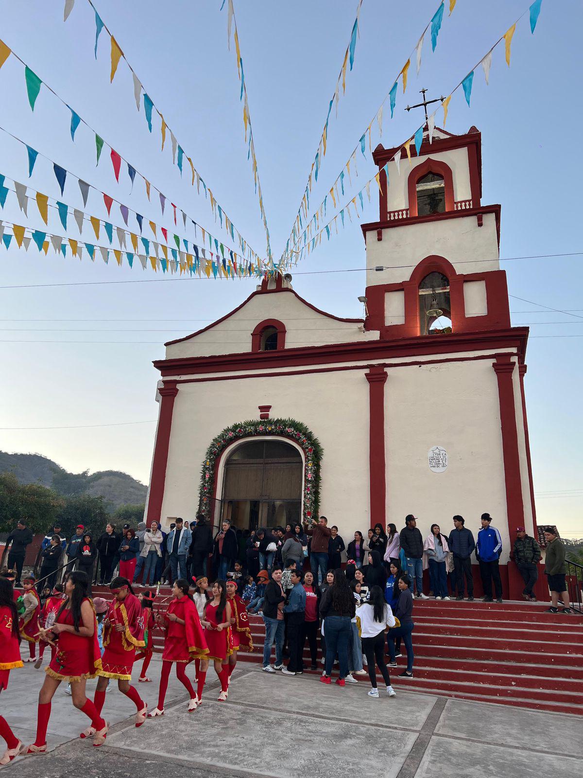 $!Celebran en Matatán la centenaria fiesta de la Virgen de la Candelaria