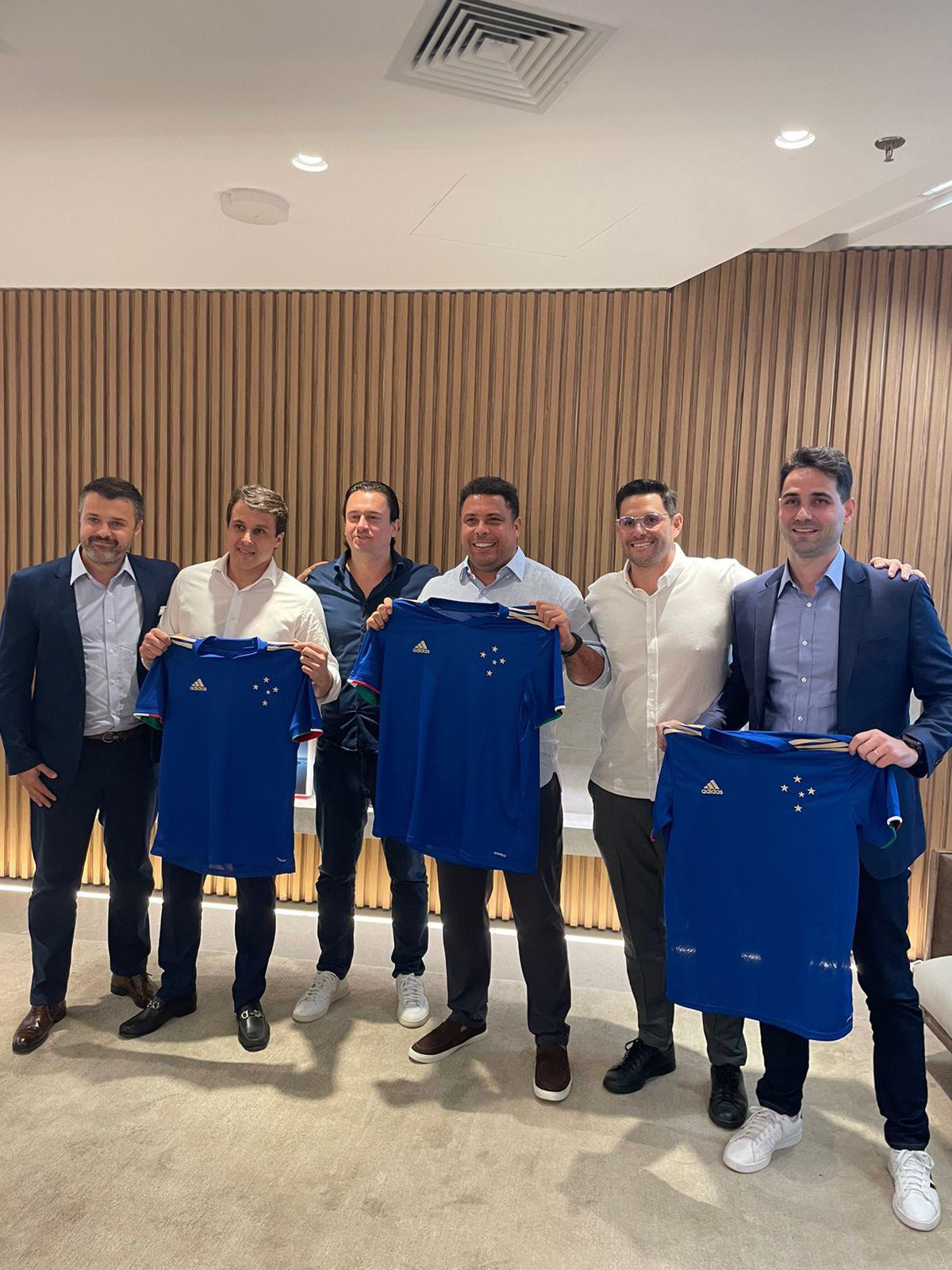$!Ronaldo compra al Cruzeiro: ‘Quiero llevarlo al lugar en que debe estar’