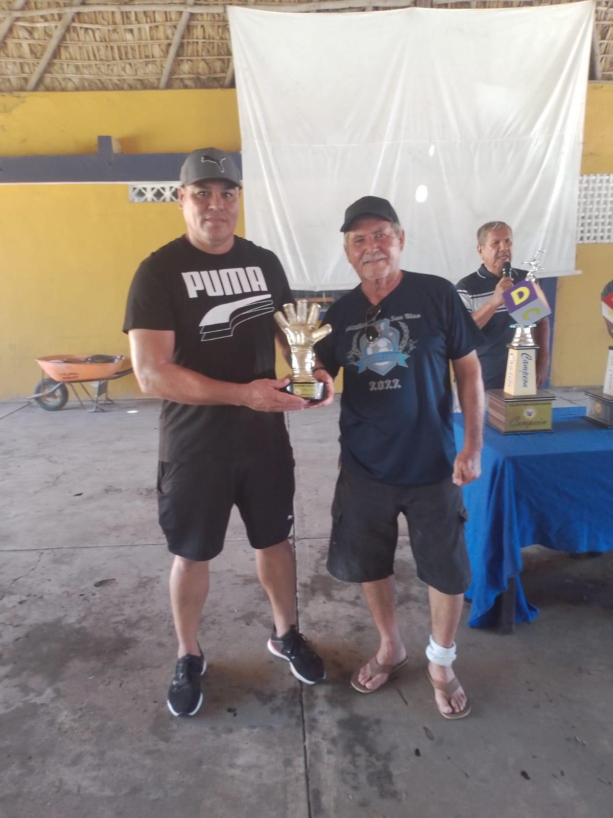 $!Es Marinos Klein campeón de la Golden Máster, en Club Muralla