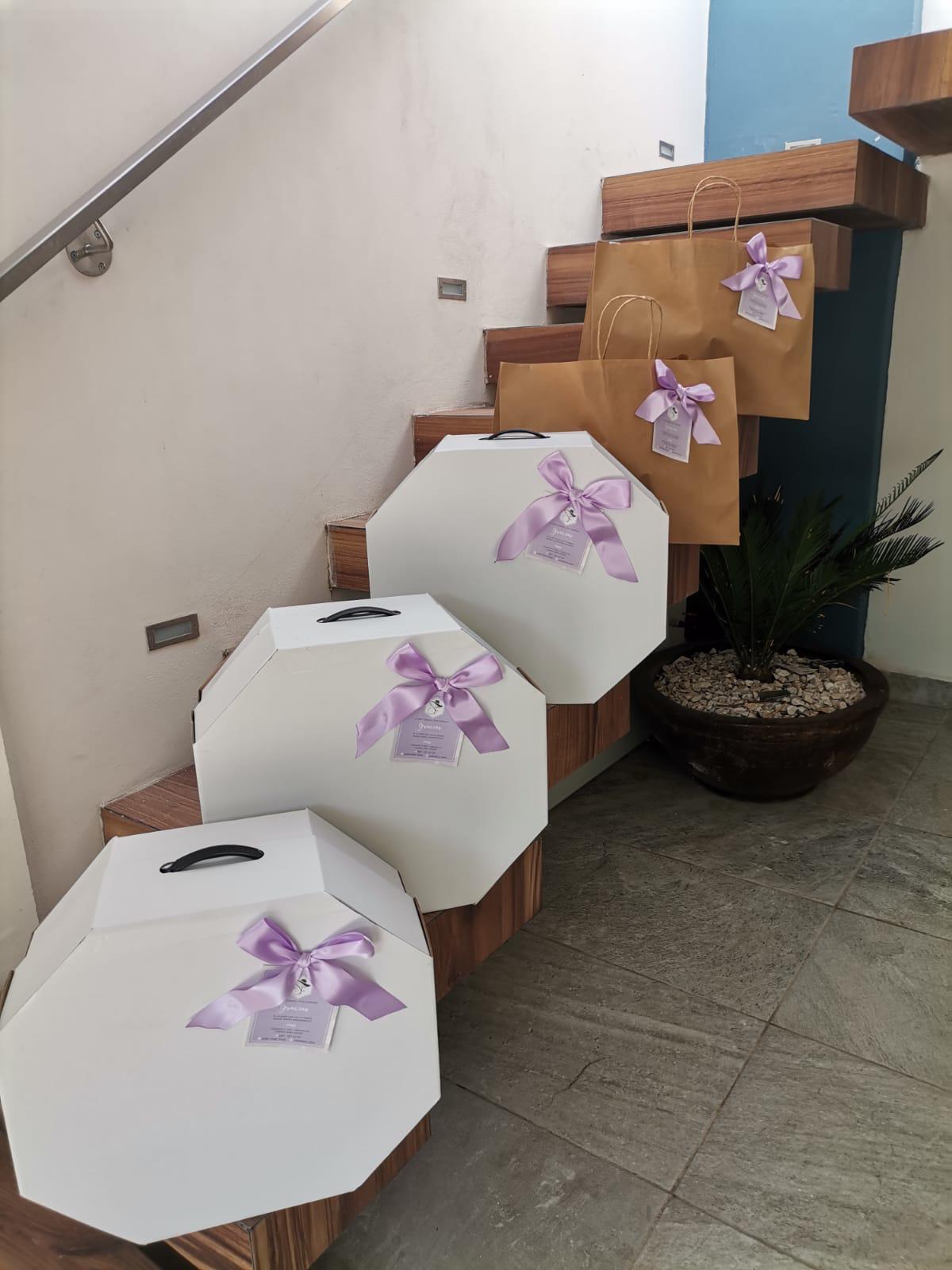 $!Sui Len Ferrer crea su propio ‘proyecto pandémico’ al personalizar sombreros para toda ocasión