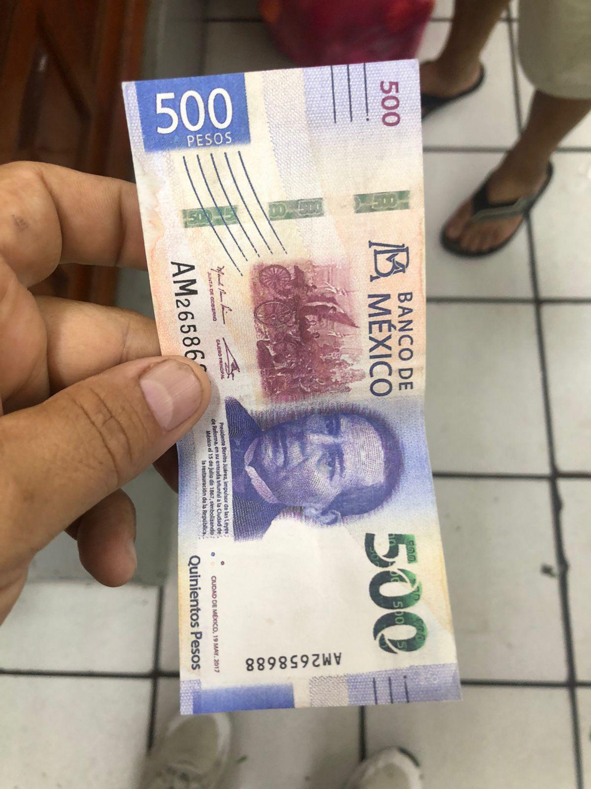 $!Cierran mercados de Mazatlán por ‘Nora’; es la primera vez que ocurre por un huracán, dice líder de locatarios
