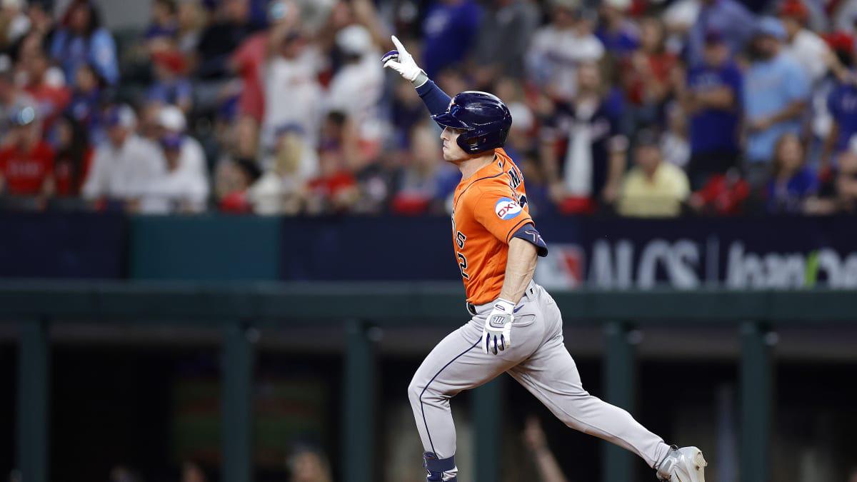 $!Altuve pone a Astros a un paso de la Serie Mundial