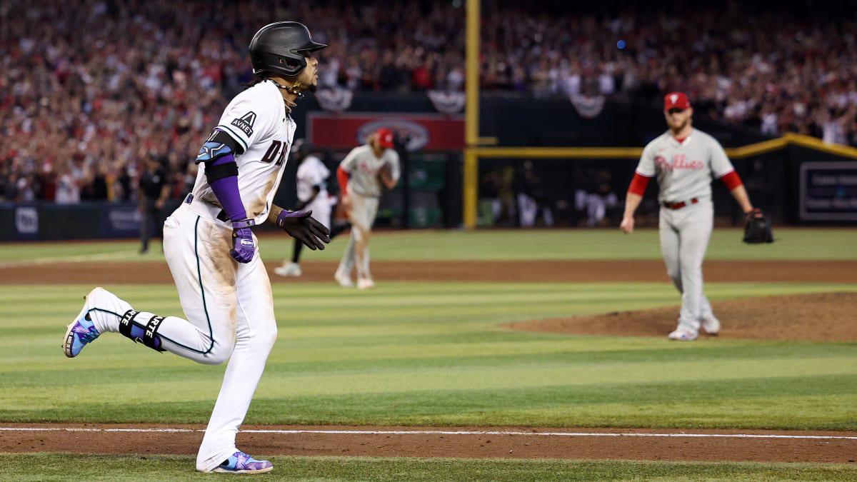 $!Hit de oro de Marte eleva a D-backs en Juego 3 de la SCLN