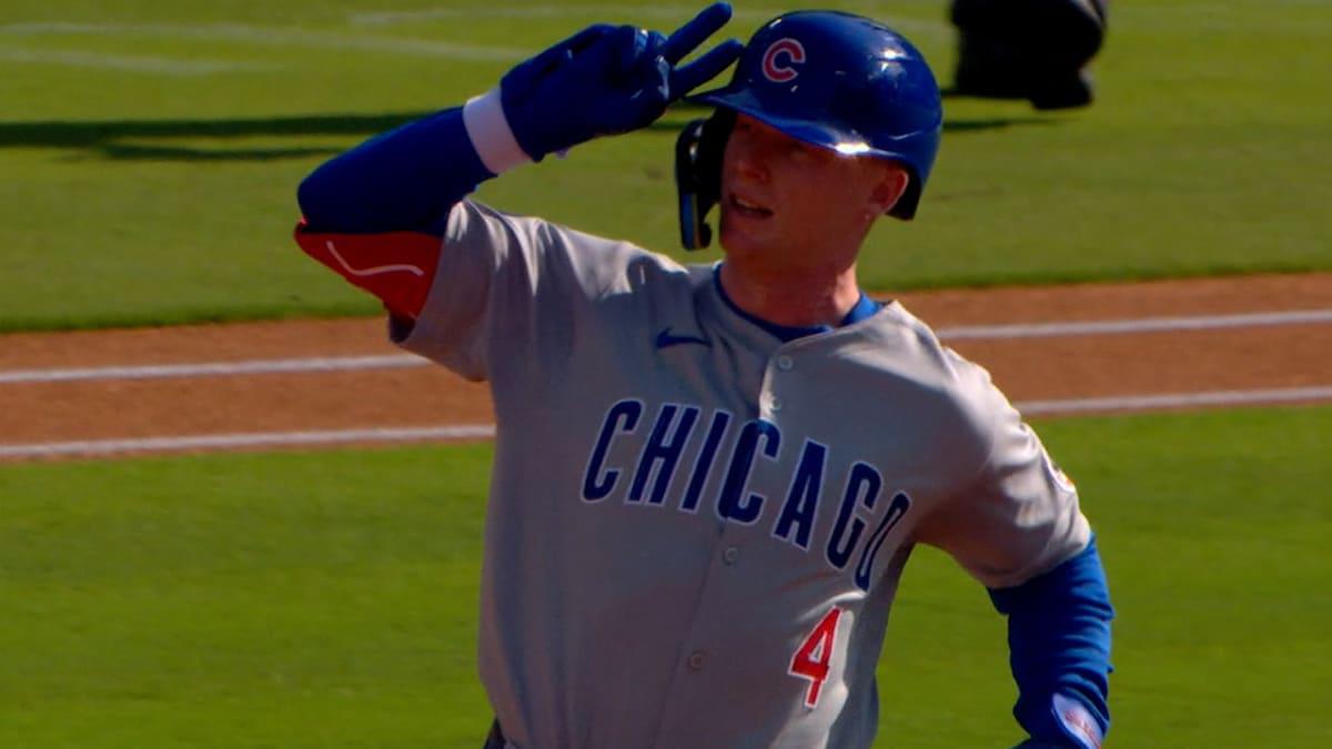 $!Con 2 jonrones, Crow-Armstrong impulsa a Cachorros a triunfo que les da serie en Los Ángeles