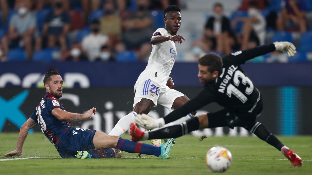 $!Real Madrid y Levante viven empate trepidante con Vinicius como revulsivo