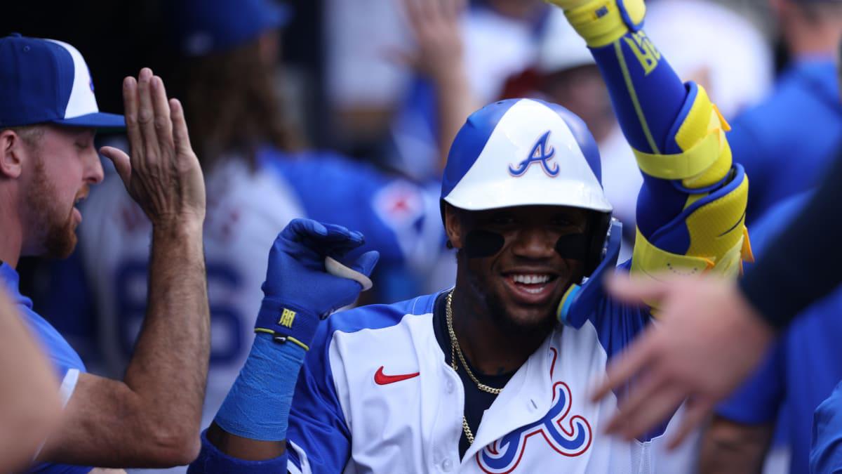 $!Acuña Jr. y Olson disparan jonrones en victoria de Bravos contra Padres