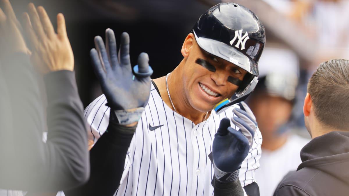 $!Judge suena tres de los nueve jonrones de Yanquis en victoria por 20-7 vs. Milwaukee