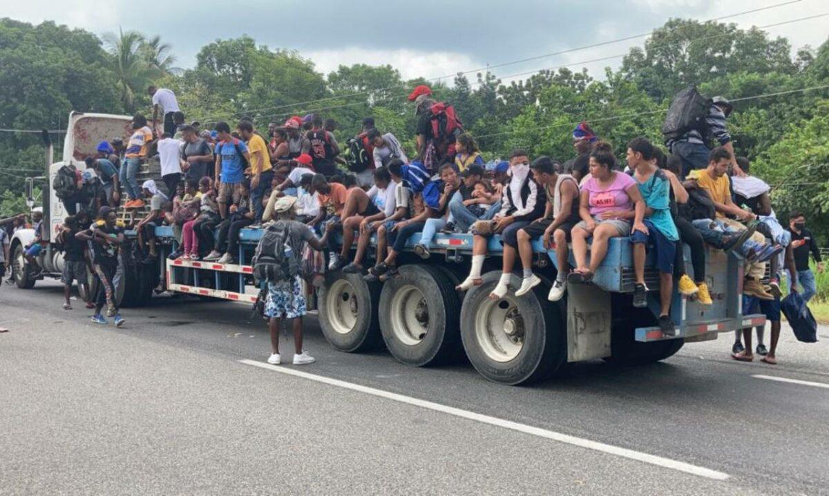 $!Caravana de migrantes: huir de la ciudad cárcel