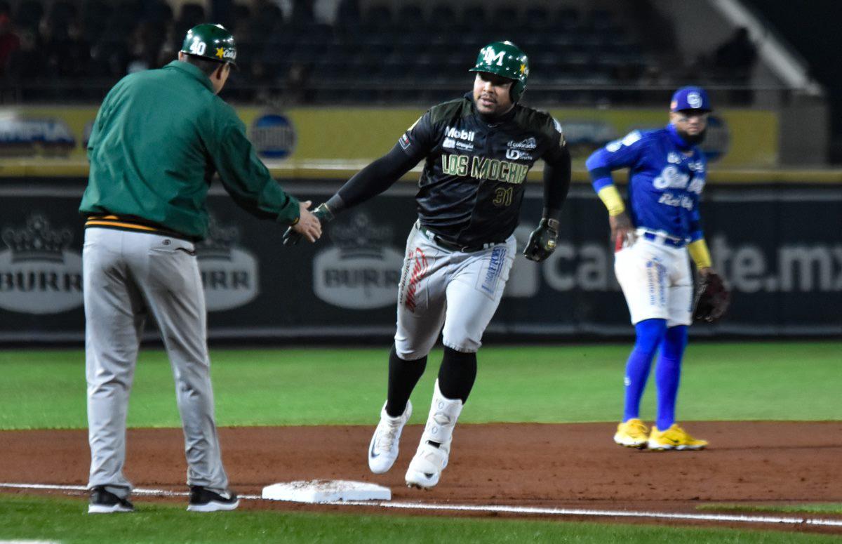 $!Luis Fernando Miranda bloquea a Yaquis y gana Cañeros