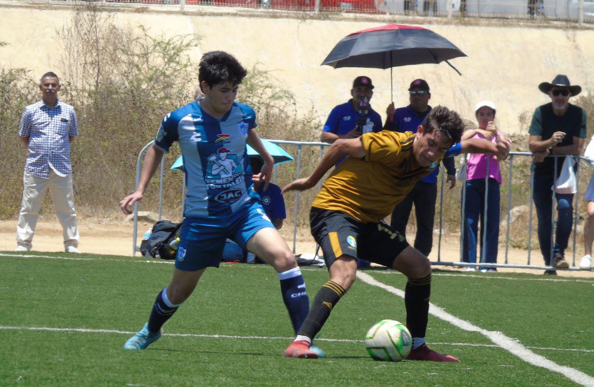$!Mazatlecos conquistan 4 títulos en Copa Mazatlán de Futbol