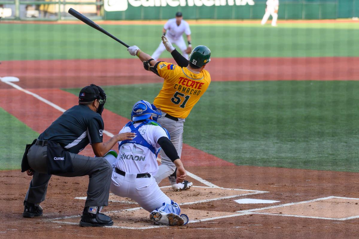 $!JC Camacho produce con hit.
