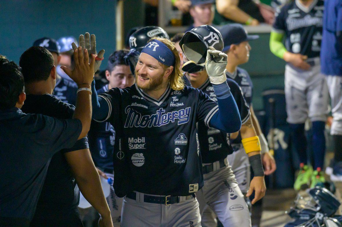 $!Sultanes se roba el tercero de la serie en Los Mochis