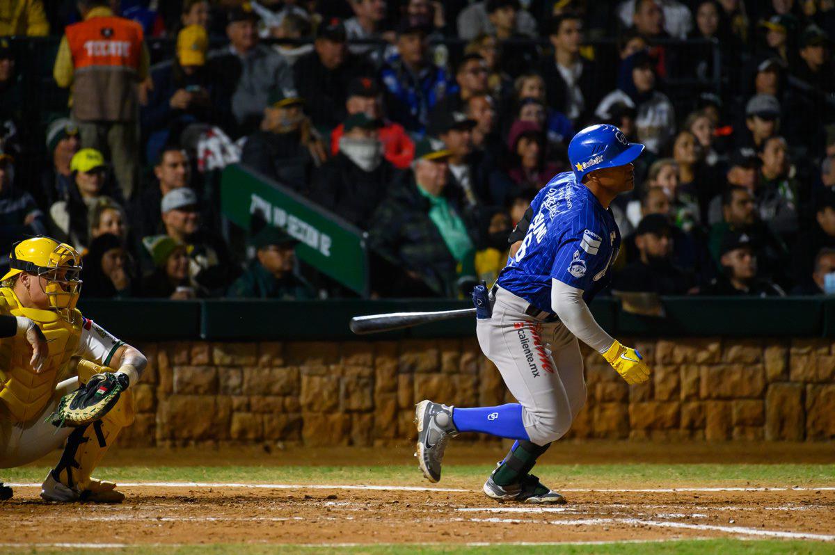 $!Yaquis no apoya gran salida de Manny Barreda y Cañeros pega primero en la semifinal