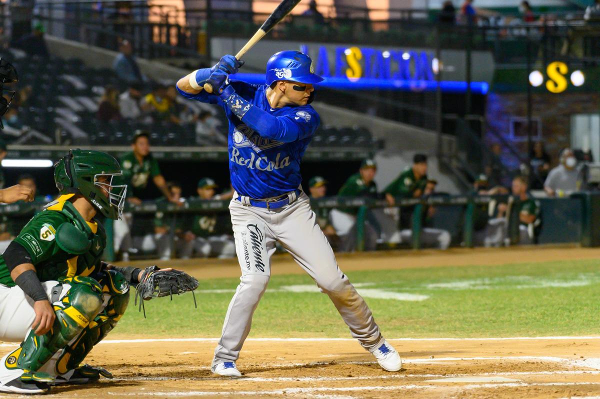 $!Manny Rodríguez produjo con hit.