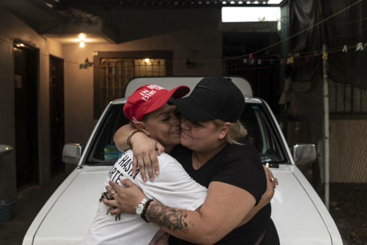 $!Recuperada , Fina abraza a su hija Viviana