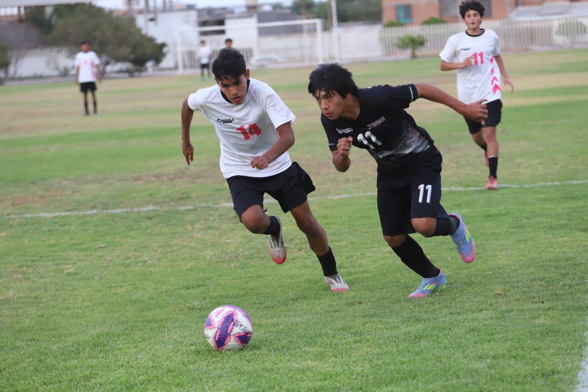 $!Logra Sinaloa dos subcampeonatos en Macro Regional de Futbol