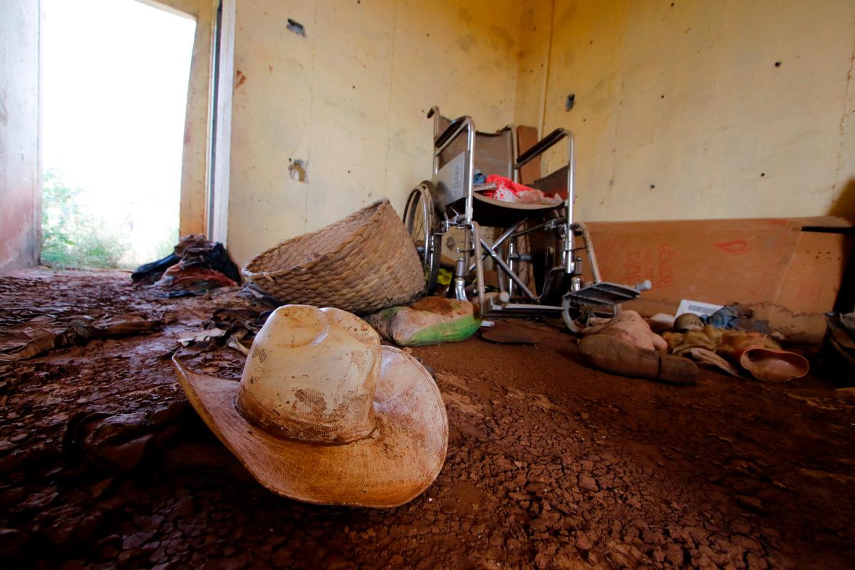 $!La familia de “Luis” se asentó en un fraccionamiento emergente que construyeron los mismos desplazados, con algunos apoyos de gobierno. Aun así, por la violencia, meses después muchas personas debieron abandonarlo. Fotos: Marcos Vizcarra.